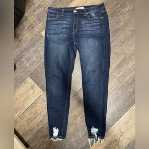 KanCan sz 31 light ankle distress amazing fit!!